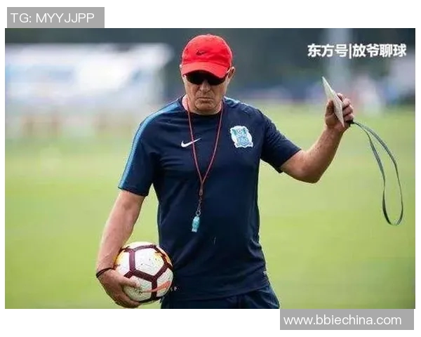 足球教练工资水平揭秘各级别教练薪资差异与发展前景分析